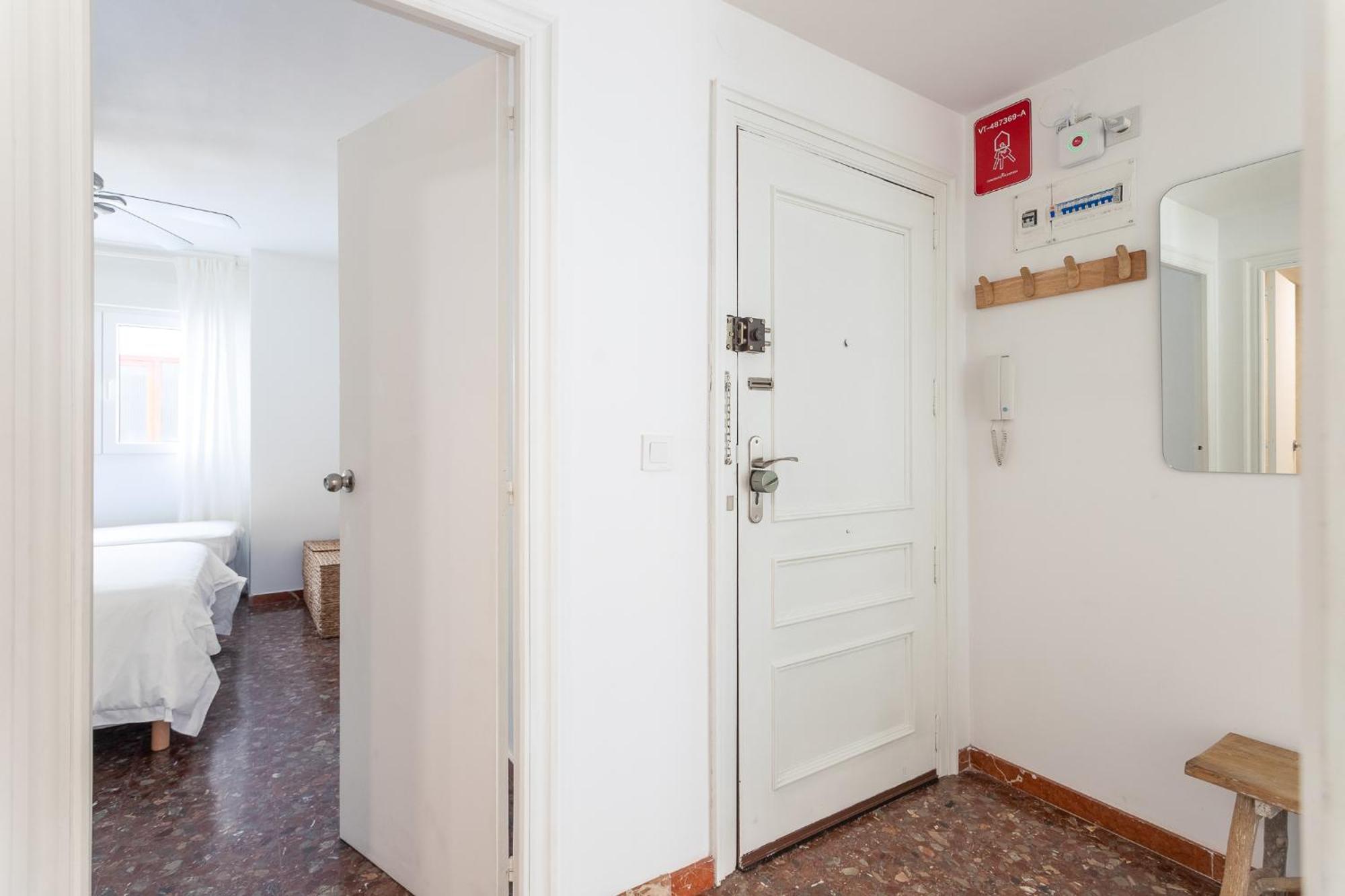 Apartament Alohalacant Piso Nuevo En La Playa Y En El Ayuntamiento Alicante Zewnętrze zdjęcie